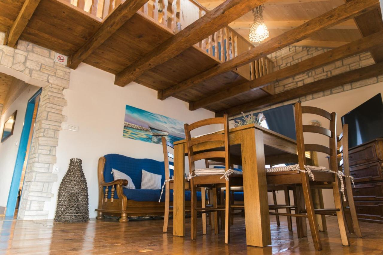 Rustic Apartment Mariva Ljubac  Bagian luar foto