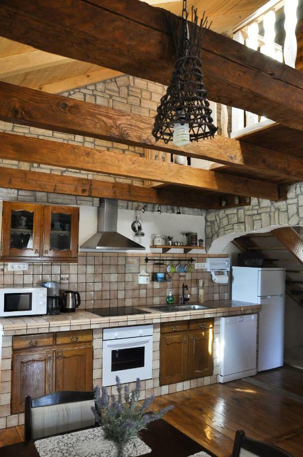 Rustic Apartment Mariva Ljubac  Bagian luar foto